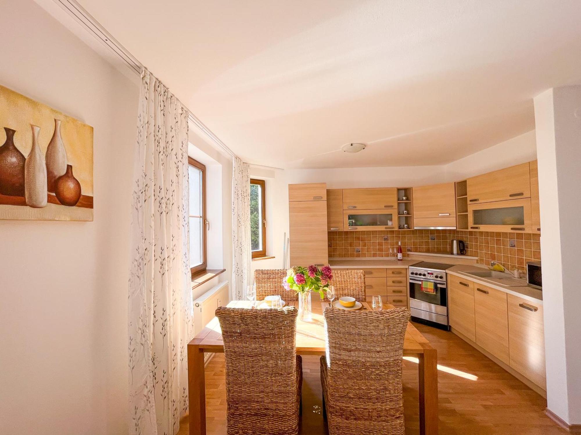 Slnecny 2-Izbovy Apartman Pod Lesom, Dolny Smokovec Високи Татри Екстериор снимка