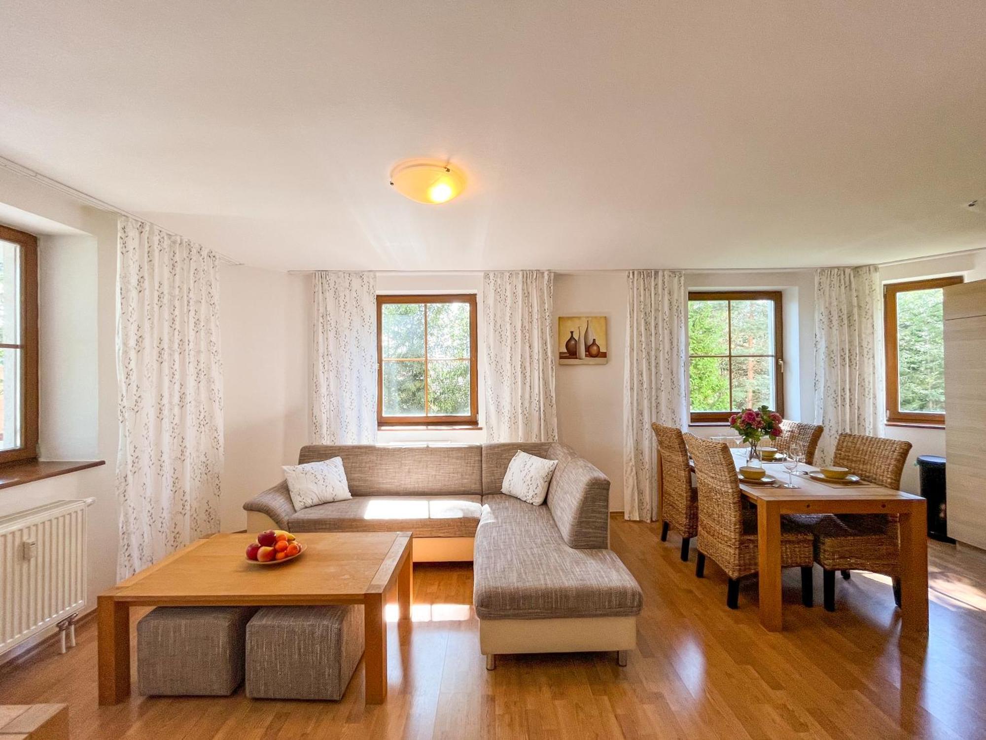 Slnecny 2-Izbovy Apartman Pod Lesom, Dolny Smokovec Високи Татри Екстериор снимка