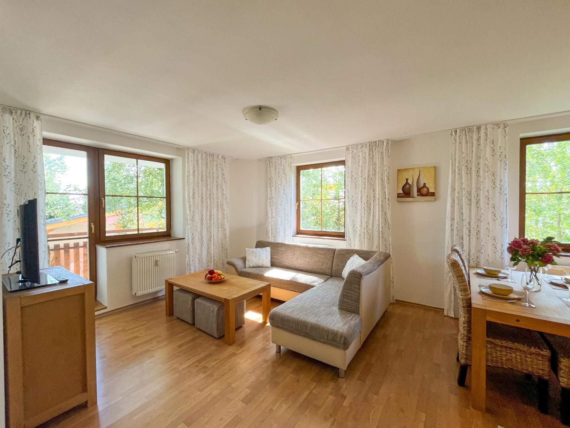 Slnecny 2-Izbovy Apartman Pod Lesom, Dolny Smokovec Високи Татри Екстериор снимка