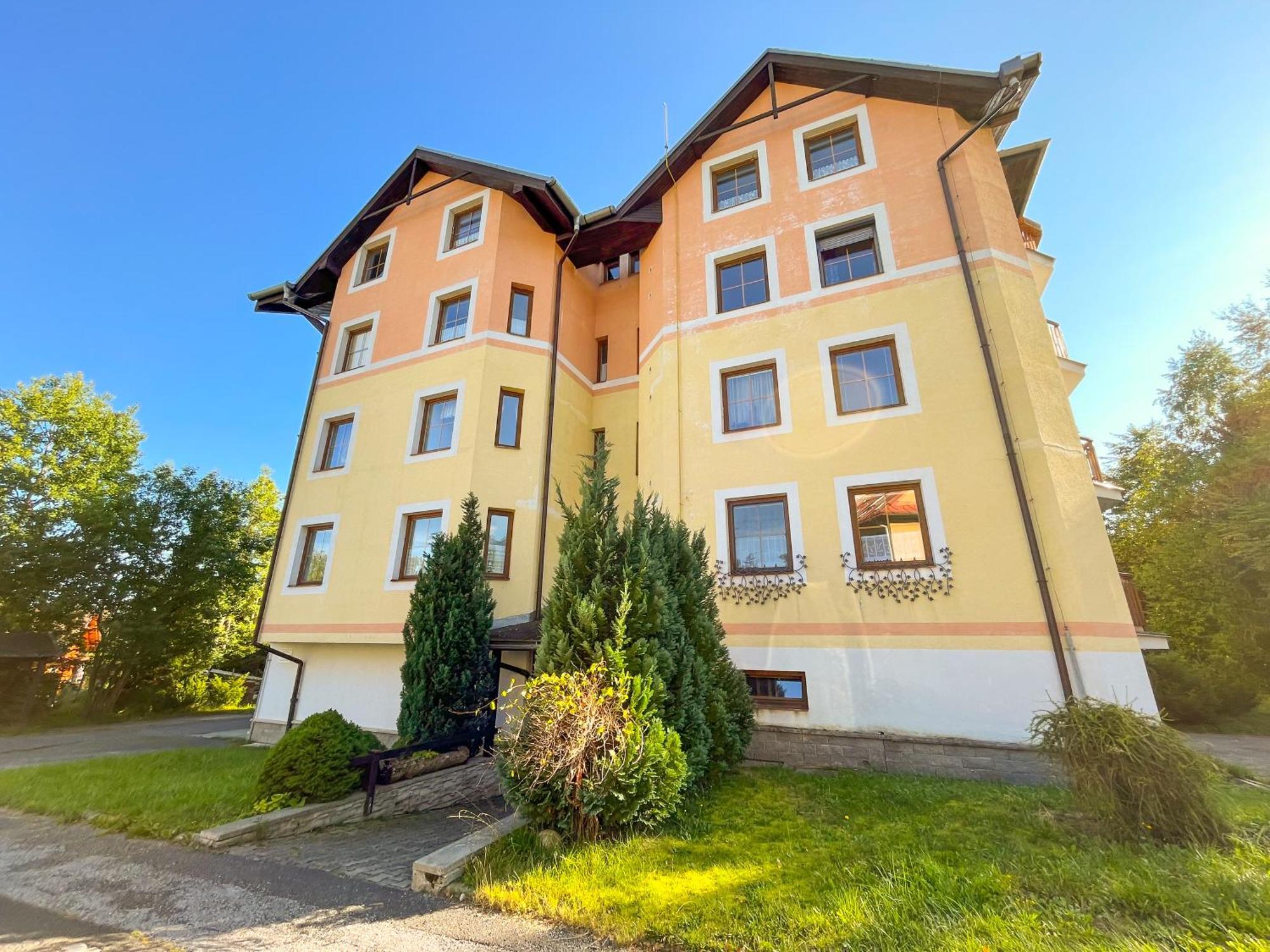 Slnecny 2-Izbovy Apartman Pod Lesom, Dolny Smokovec Високи Татри Екстериор снимка